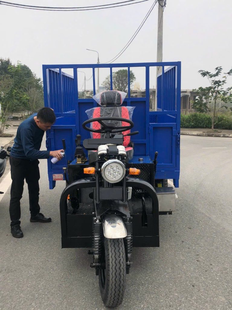 ảnh Xe Ba Gác Huy Hoàng Sẵn Sàng Phục Vụ Tại Các Cửa Hàng Phân Phối