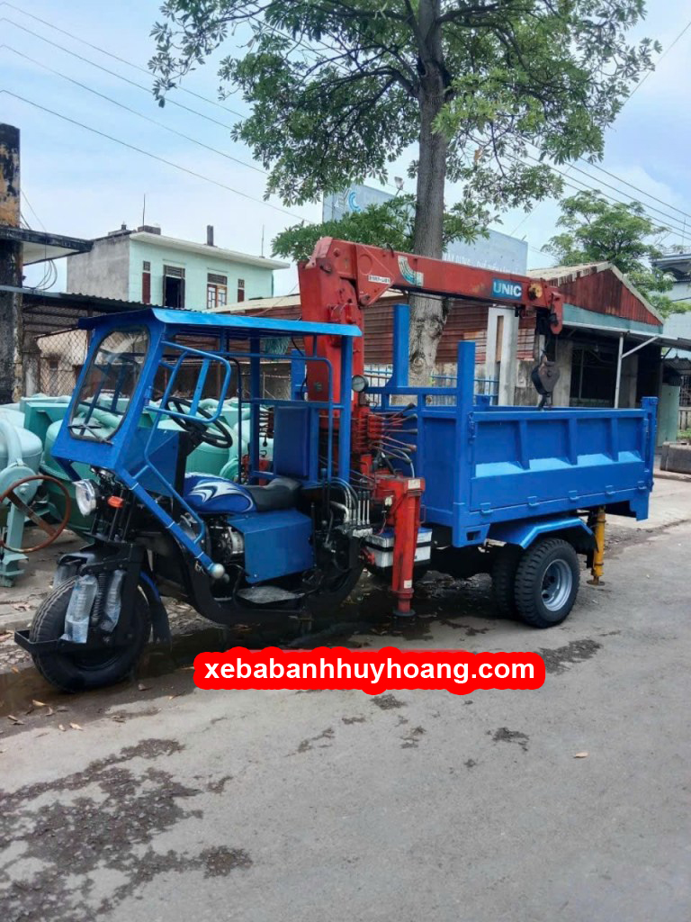 Xe Ba Gác Có Gắn Cẩu Máy Dầu