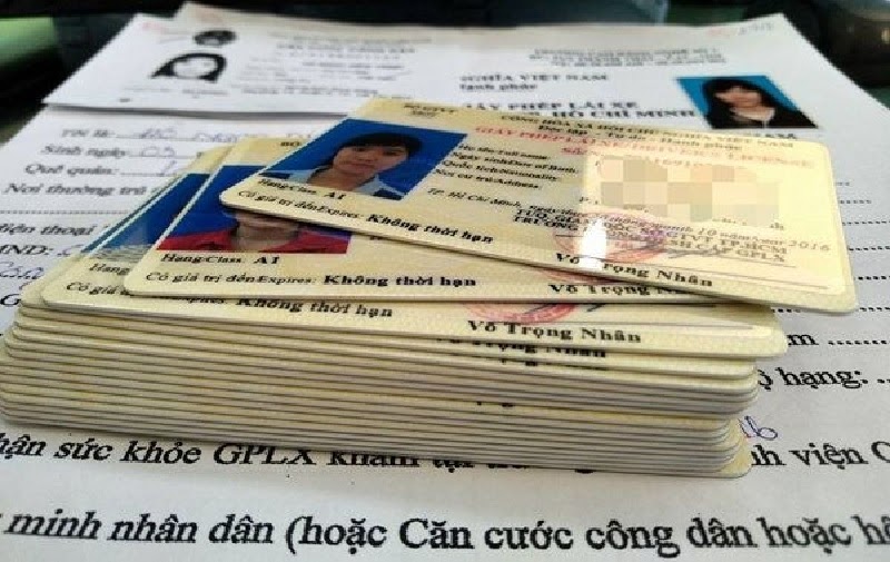 Bạn Sẽ Bị Phạt Tiền Hoặc Bị Tịch Thu Xe Nếu điều Khiển Xe Ba Gác Mà Không Có Bằng