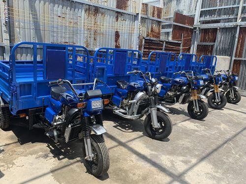 Hình ảnh Các Loại Xe Ba Gác Cũ Tại Cửa Hàng ở Huyện Bình Chánh.