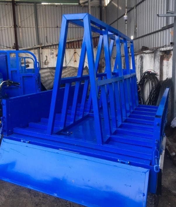 Xe 3 Gác Chở Kính